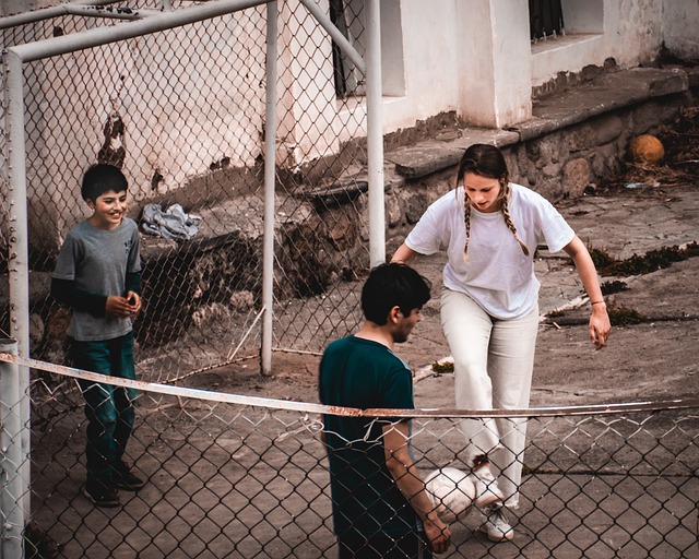 他们需要保 他们需要保